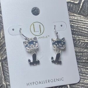 Cat earrings‎